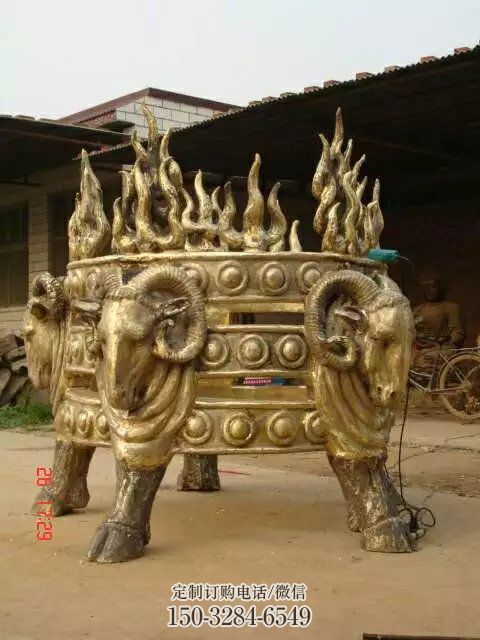 文昌广场福鼎雕塑 抽象景观小品 烤漆雕塑 文昌广场福鼎雕塑 抽象景观小品 烤漆雕塑